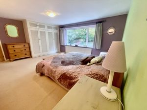 Photo 31- click for photo gallery